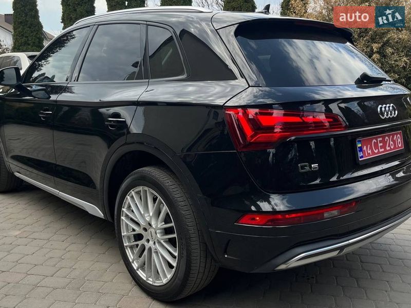Позашляховик / Кросовер Audi Q5 2021 в Хмельницькому