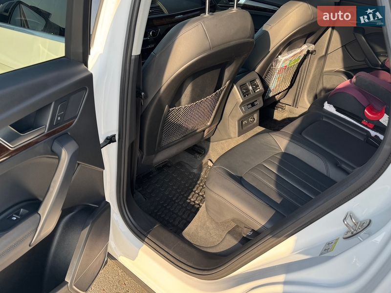 Внедорожник / Кроссовер Audi Q5 2020 в Киеве фото 28 Внедорожник / Кроссовер Audi Q5 2020 в Киеве