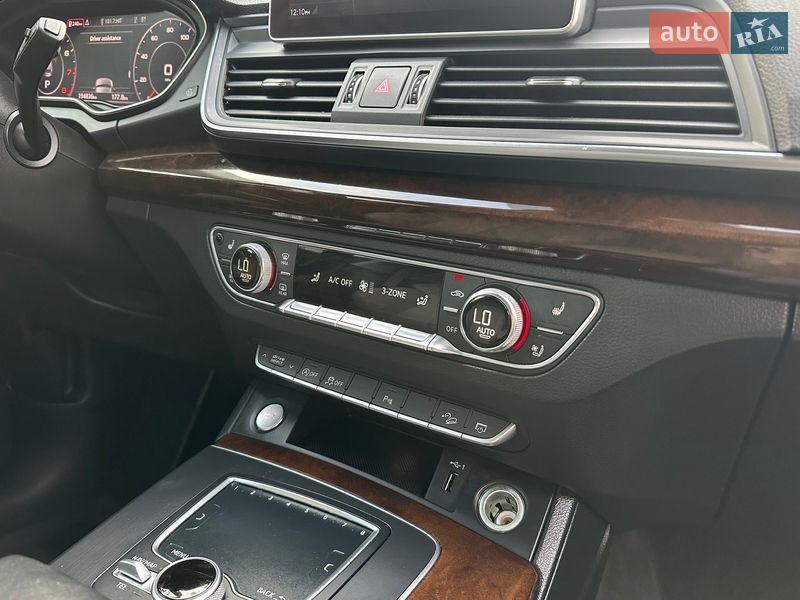 Внедорожник / Кроссовер Audi Q5 2018 в Львове