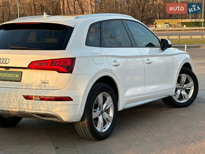 Внедорожник / Кроссовер Audi Q5 2017 в Киеве фото 13 Внедорожник / Кроссовер Audi Q5 2017 в Киеве