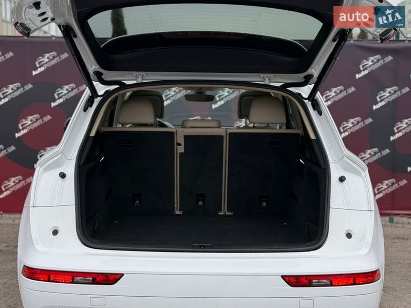 Внедорожник / Кроссовер Audi Q5 2018 в Сумах