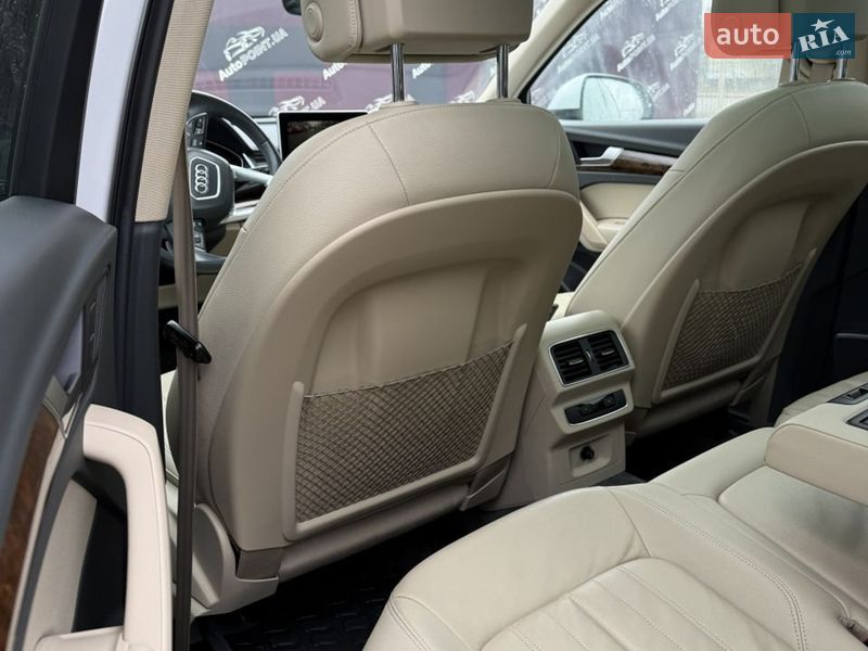 Внедорожник / Кроссовер Audi Q5 2018 в Сумах