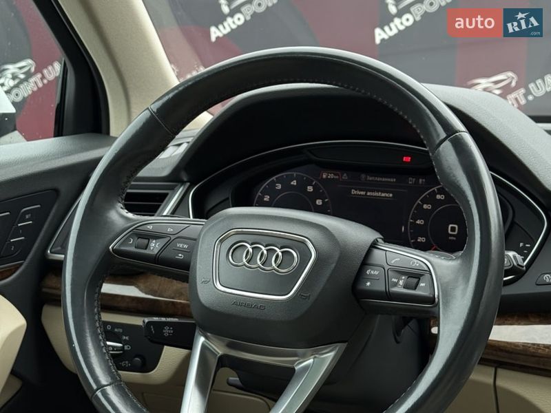 Внедорожник / Кроссовер Audi Q5 2018 в Сумах