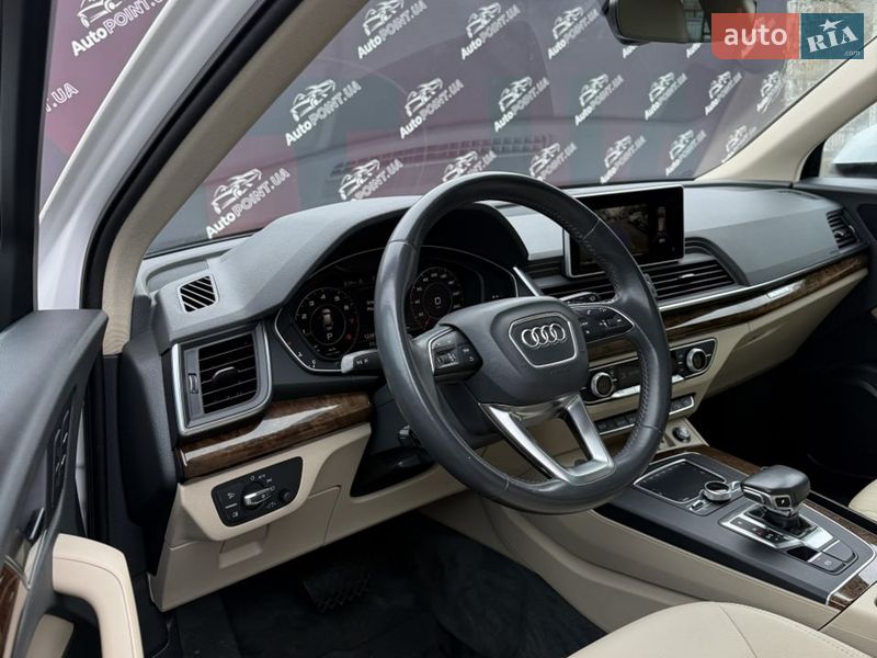Внедорожник / Кроссовер Audi Q5 2018 в Сумах