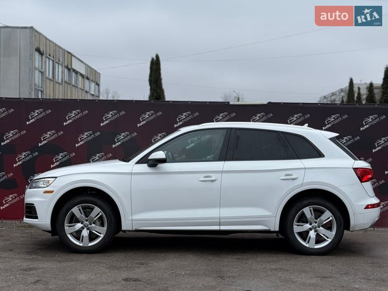 Внедорожник / Кроссовер Audi Q5 2018 в Сумах