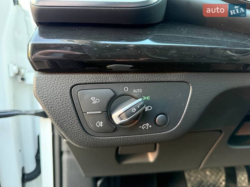 Внедорожник / Кроссовер Audi Q5 2017 в Киеве