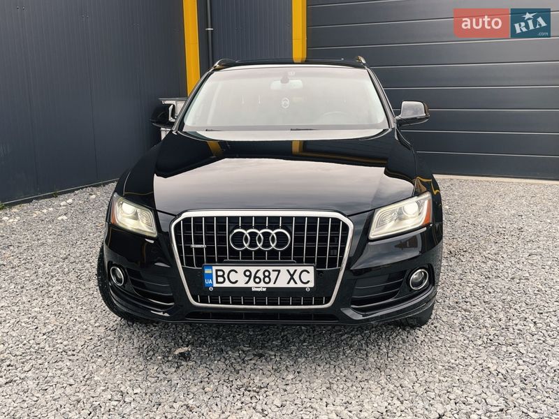 Позашляховик / Кросовер Audi Q5 2015 в Самборі