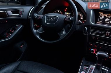 Позашляховик / Кросовер Audi Q5 2015 в Києві