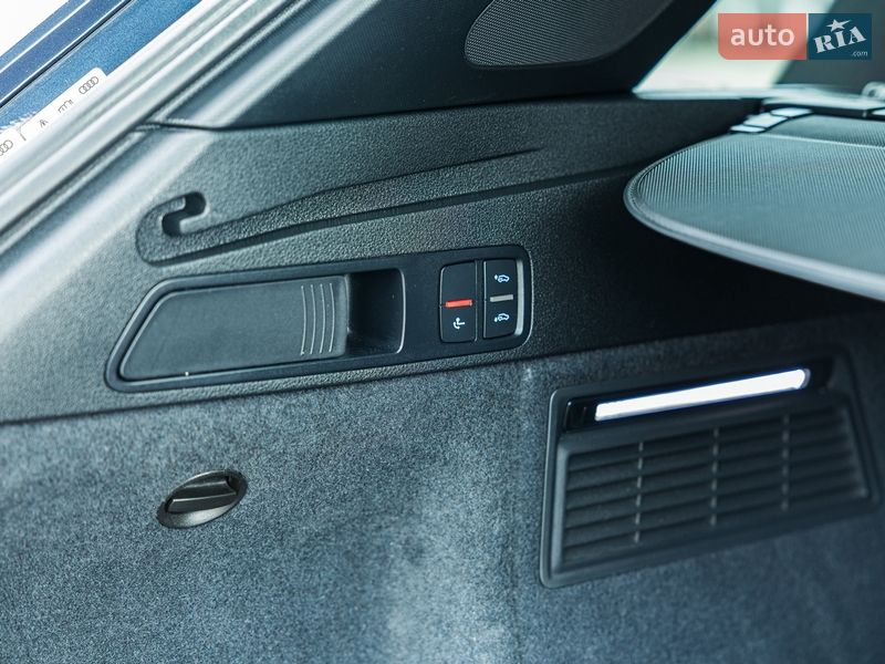 Внедорожник / Кроссовер Audi Q5 2019 в Днепре