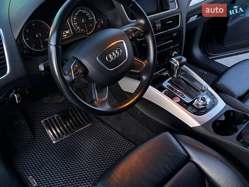 Внедорожник / Кроссовер Audi Q5 2014 в Киеве