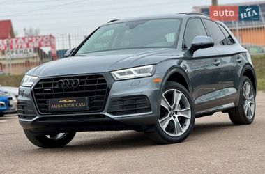 Внедорожник / Кроссовер Audi Q5 2019 в Киеве