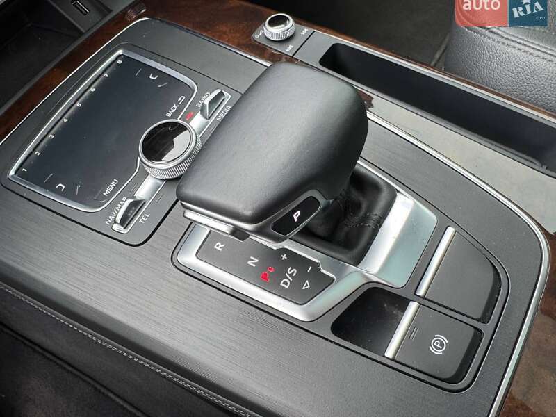 Внедорожник / Кроссовер Audi Q5 2019 в Киеве фото 45 Внедорожник / Кроссовер Audi Q5 2019 в Киеве