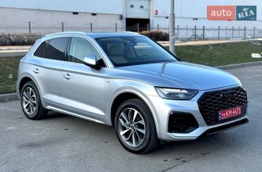 Внедорожник / Кроссовер Audi Q5 2022 в Киеве