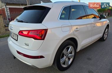 Внедорожник / Кроссовер Audi Q5 2018 в Тернополе