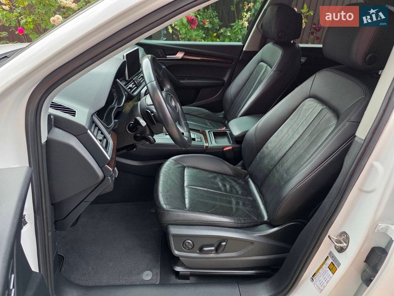 Внедорожник / Кроссовер Audi Q5 2018 в Тернополе