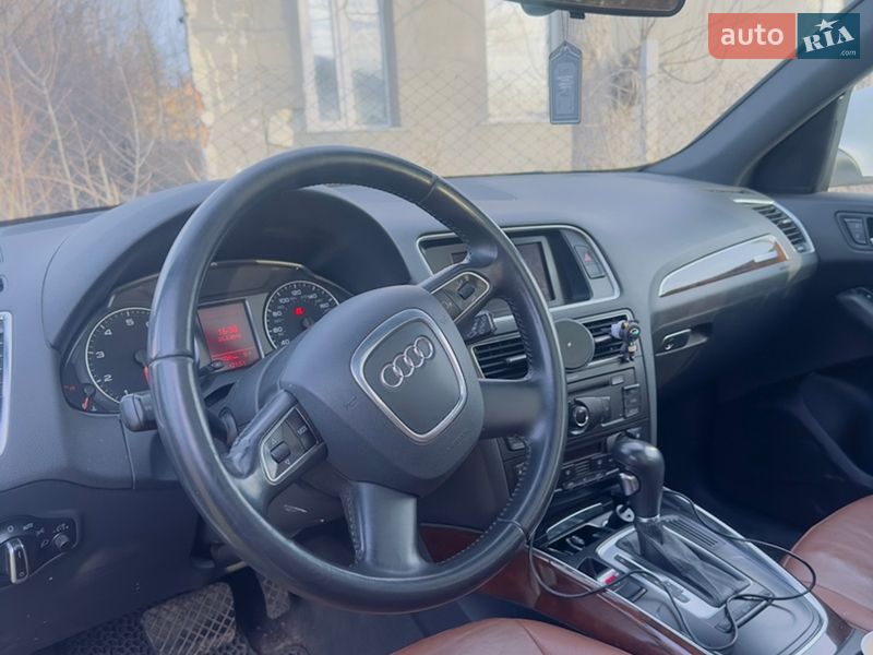 Внедорожник / Кроссовер Audi Q5 2011 в Изюме фото 6 Внедорожник / Кроссовер Audi Q5 2011 в Изюме