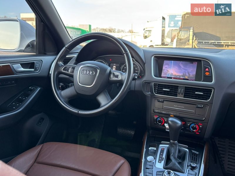 Внедорожник / Кроссовер Audi Q5 2011 в Черкассах фото 11 Внедорожник / Кроссовер Audi Q5 2011 в Черкассах