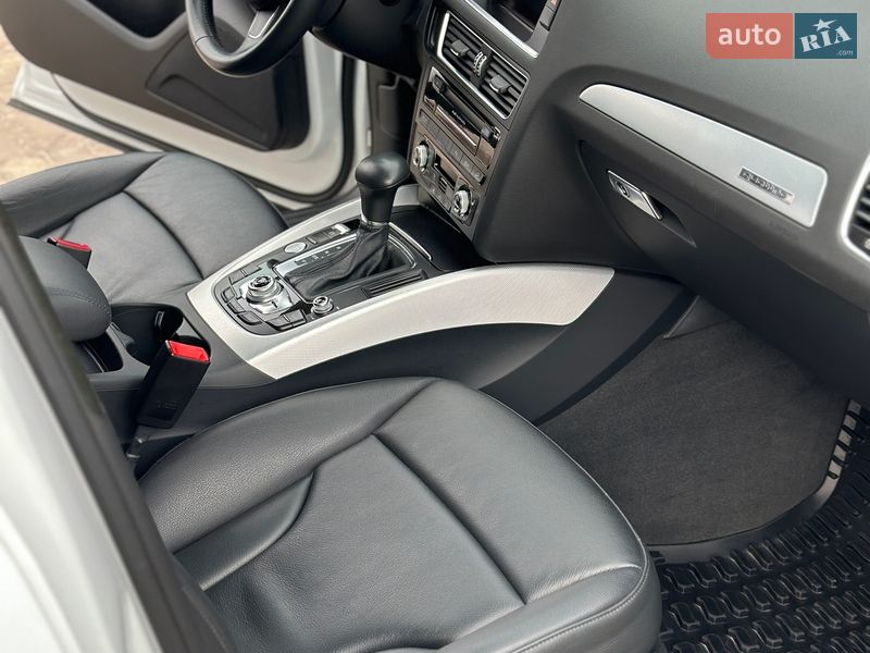 Внедорожник / Кроссовер Audi Q5 2016 в Житомире