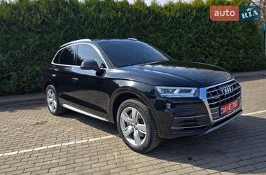 Внедорожник / Кроссовер Audi Q5 2018 в Луцке