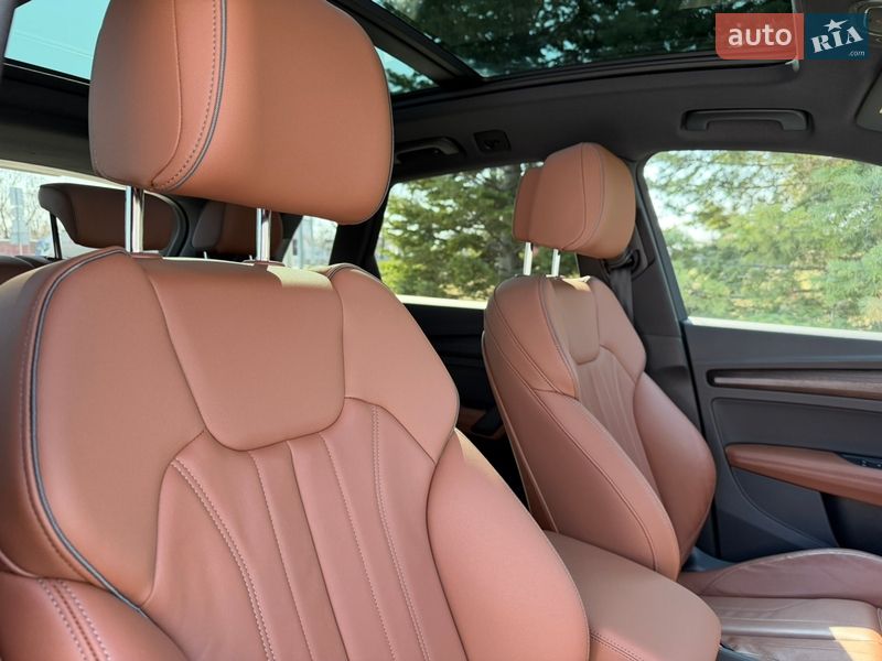 Позашляховик / Кросовер Audi Q5 2024 в Одесі