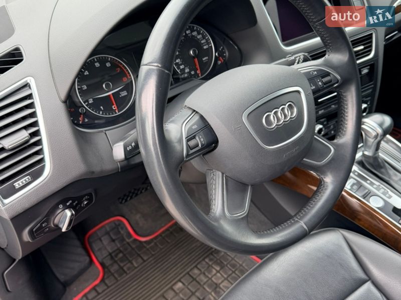 Внедорожник / Кроссовер Audi Q5 2015 в Тернополе