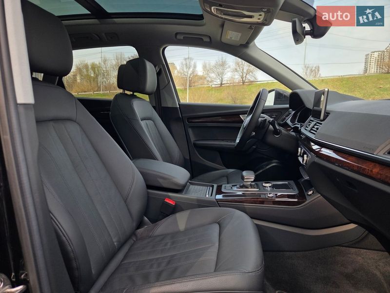 Внедорожник / Кроссовер Audi Q5 2019 в Киеве фото 18 Внедорожник / Кроссовер Audi Q5 2019 в Киеве