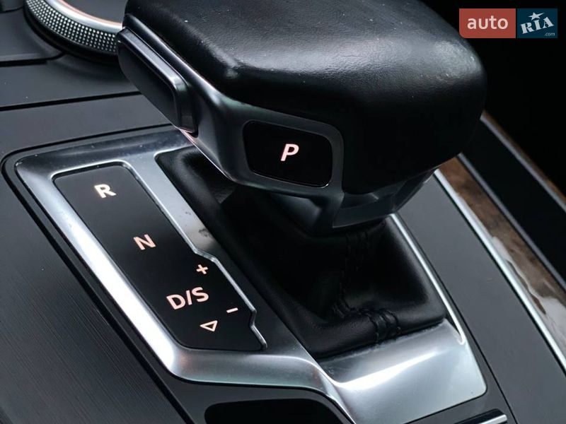 Позашляховик / Кросовер Audi Q5 2018 в Києві