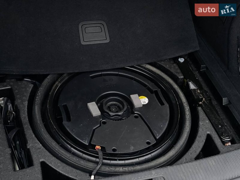 Позашляховик / Кросовер Audi Q5 2018 в Києві