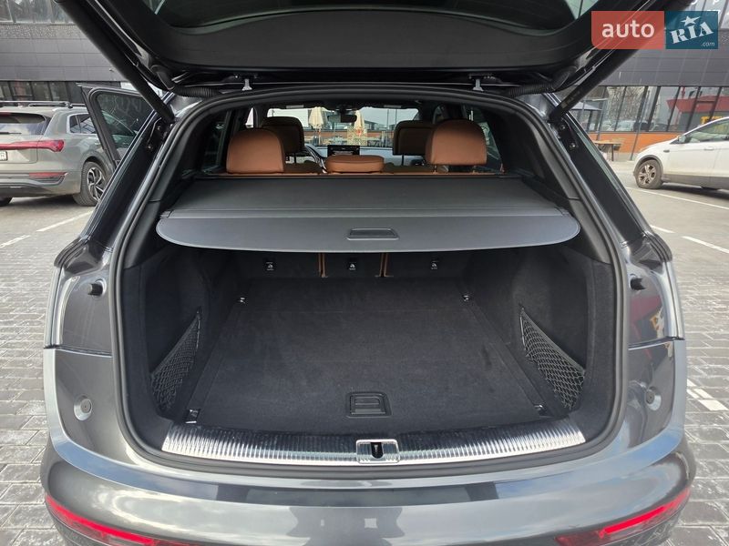 Позашляховик / Кросовер Audi Q5 2022 в Києві фото 42 Позашляховик / Кросовер Audi Q5 2022 в Києві