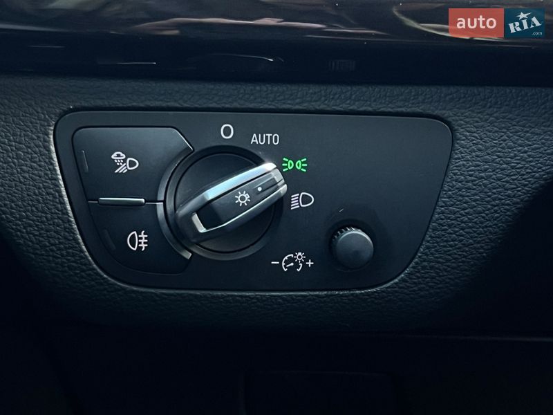 Позашляховик / Кросовер Audi Q5 2018 в Львові