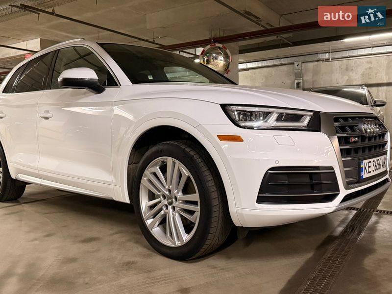 Внедорожник / Кроссовер Audi Q5 2018 в Киеве фото 2 Внедорожник / Кроссовер Audi Q5 2018 в Киеве
