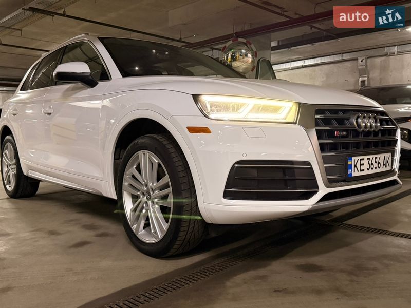 Внедорожник / Кроссовер Audi Q5 2018 в Киеве фото 30 Внедорожник / Кроссовер Audi Q5 2018 в Киеве