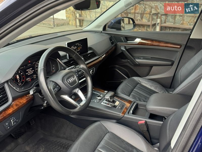 Внедорожник / Кроссовер Audi Q5 2018 в Владимире фото 54 Внедорожник / Кроссовер Audi Q5 2018 в Владимире