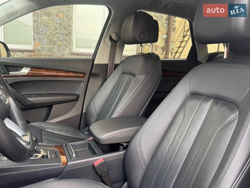 Внедорожник / Кроссовер Audi Q5 2018 в Владимире фото 62 Внедорожник / Кроссовер Audi Q5 2018 в Владимире