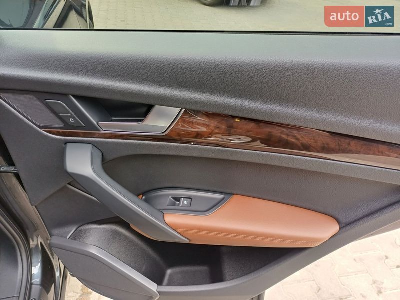 Внедорожник / Кроссовер Audi Q5 2019 в Ужгороде фото 32 Внедорожник / Кроссовер Audi Q5 2019 в Ужгороде
