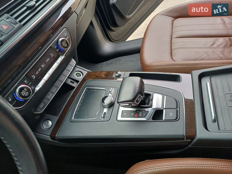 Внедорожник / Кроссовер Audi Q5 2019 в Ужгороде фото 39 Внедорожник / Кроссовер Audi Q5 2019 в Ужгороде
