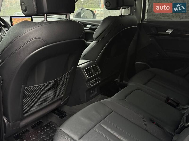 Внедорожник / Кроссовер Audi Q5 2018 в Луцке фото 13 Внедорожник / Кроссовер Audi Q5 2018 в Луцке