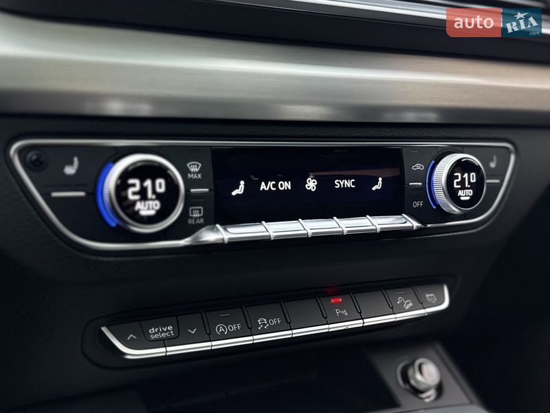 Внедорожник / Кроссовер Audi Q5 2018 в Ровно