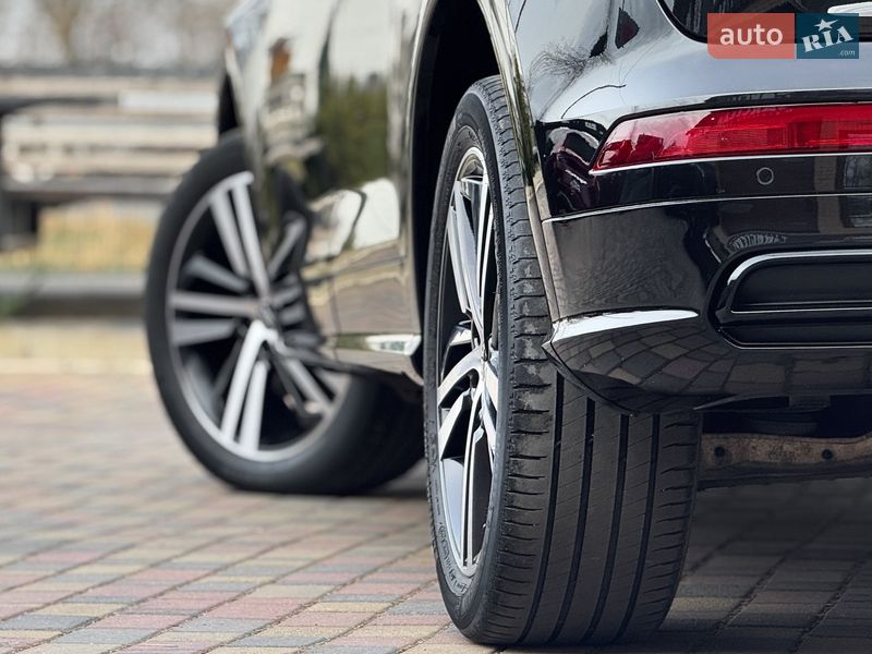 Внедорожник / Кроссовер Audi Q5 2018 в Ровно