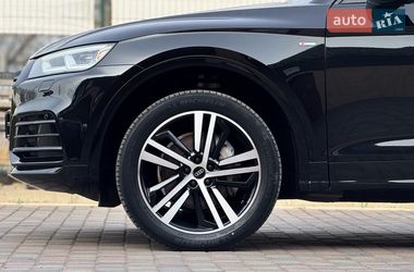 Внедорожник / Кроссовер Audi Q5 2018 в Ровно