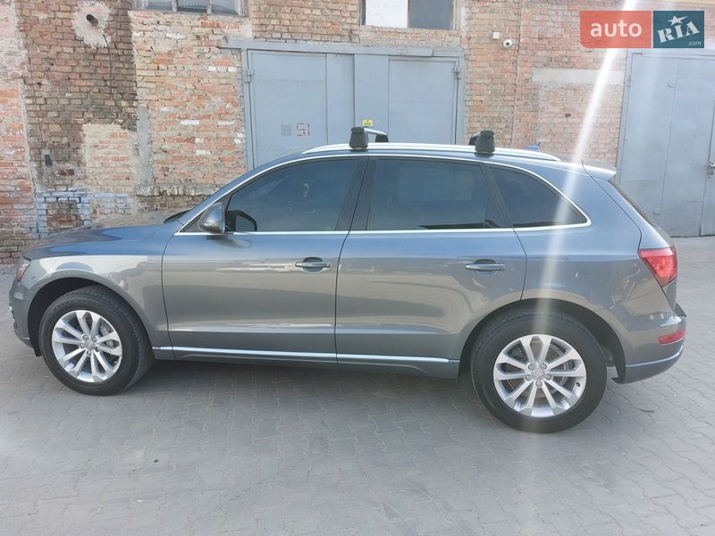 Внедорожник / Кроссовер Audi Q5 2013 в Луцке