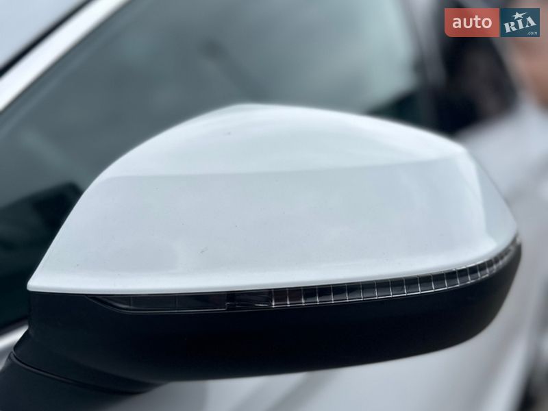 Позашляховик / Кросовер Audi Q5 2020 в Луцьку