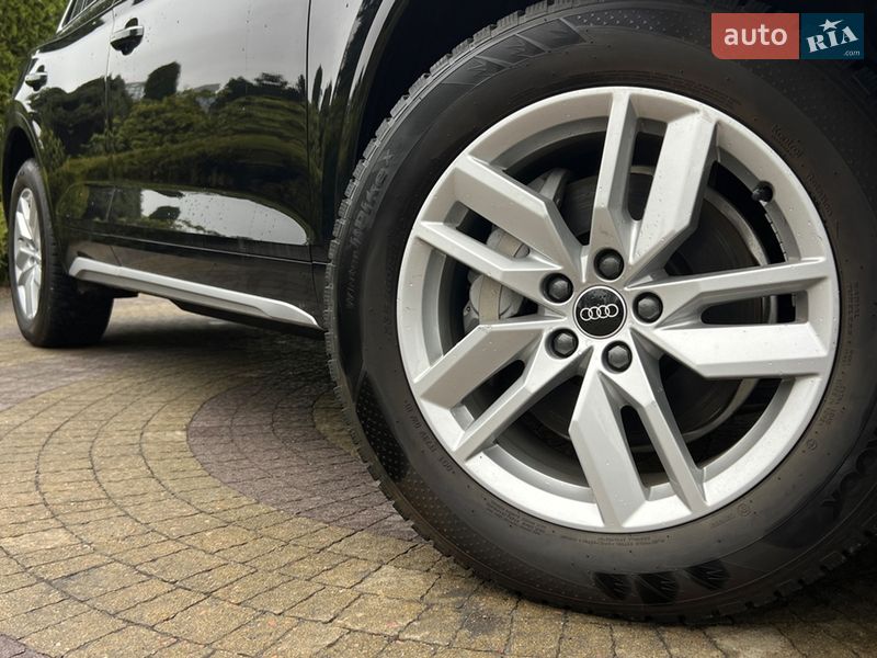 Внедорожник / Кроссовер Audi Q5 2023 в Львове