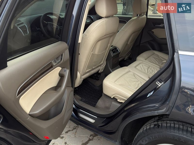 Позашляховик / Кросовер Audi Q5 2012 в Львові