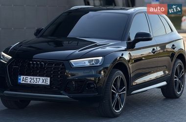 Внедорожник / Кроссовер Audi Q5 2017 в Днепре