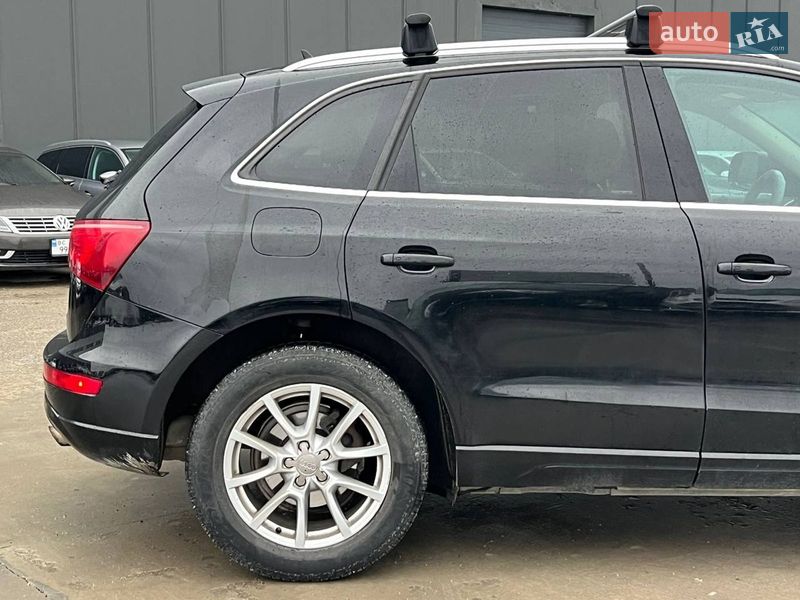 Внедорожник / Кроссовер Audi Q5 2010 в Львове