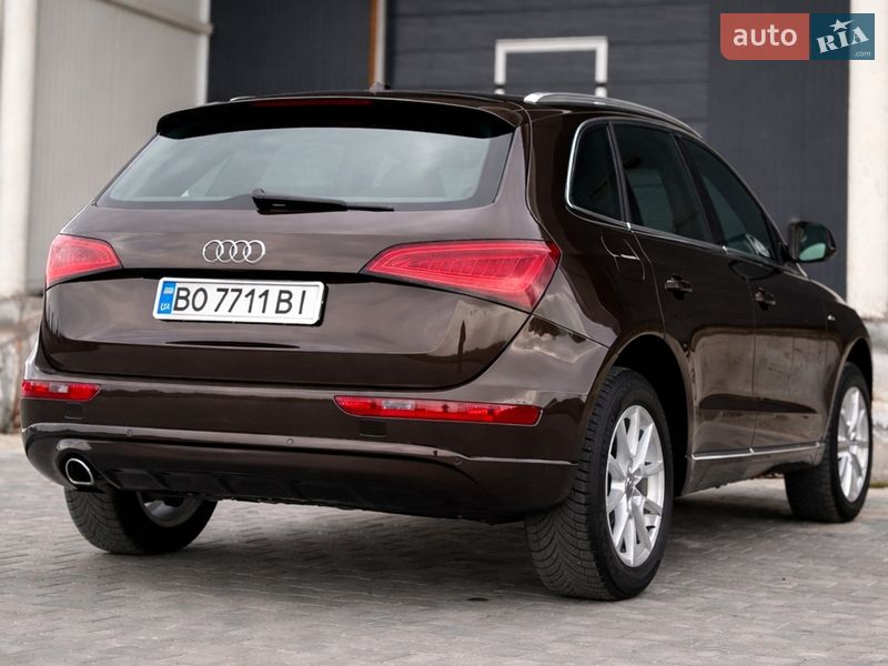 Внедорожник / Кроссовер Audi Q5 2012 в Тернополе