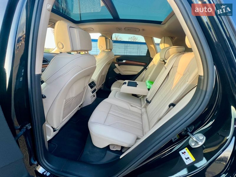 Позашляховик / Кросовер Audi Q5 2023 в Миколаєві