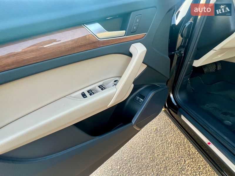 Позашляховик / Кросовер Audi Q5 2023 в Миколаєві