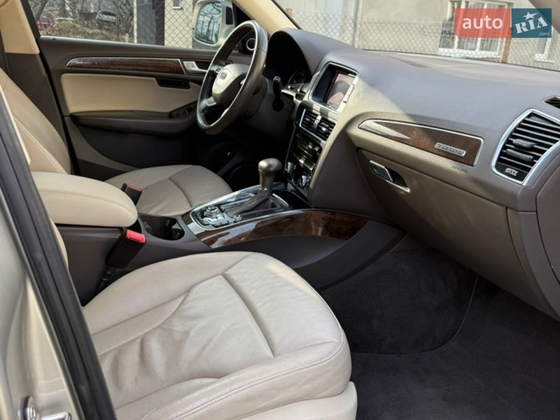 Позашляховик / Кросовер Audi Q5 2016 в Тернополі фото 14 Позашляховик / Кросовер Audi Q5 2016 в Тернополі